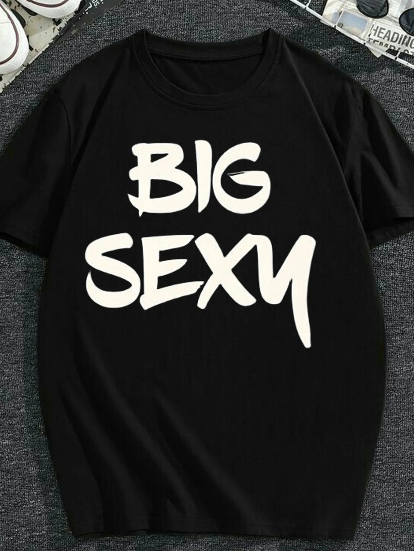 Men's Plus Size T-Shirt - Eye-Catching Large White Print Retro Crew Neck T-Shirt, Soft and Breathable Fabric, Machine Washable, All-Season Casual Shirt, Plus Size, Unisex, Suitable for Men, Basic Street Style (Black and White Options Available), Plus Size