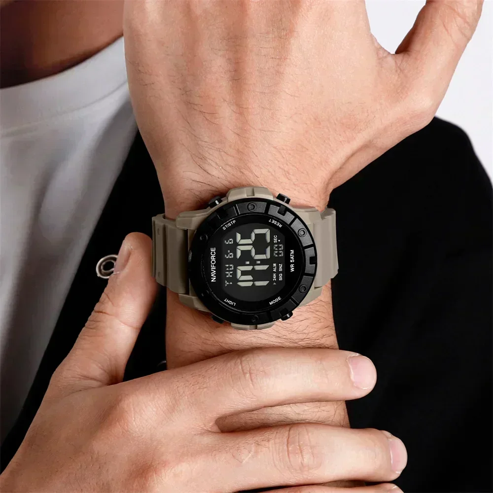 NAVIFORCE NF7110 Digital Watch Men Military Sport Chronograph Wristwatch Date Week Waterproof Original Electronic LED Clock