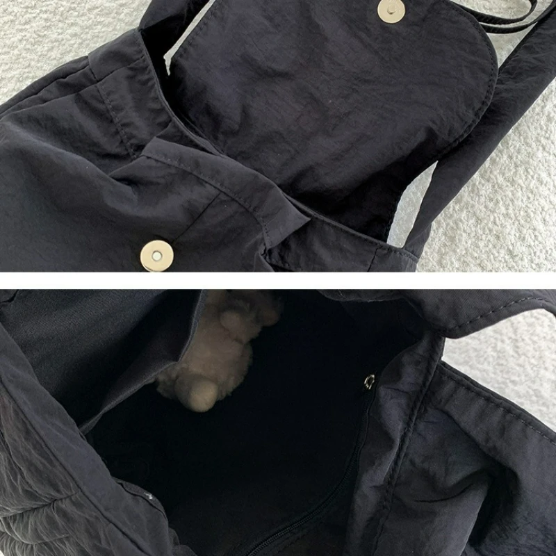 حقائب كروس كورية عصرية للنساء صيفية من النايلون حقيبة كتف مربعة صغيرة عصرية بتصميم رفرف حقائب ملمس للسفر