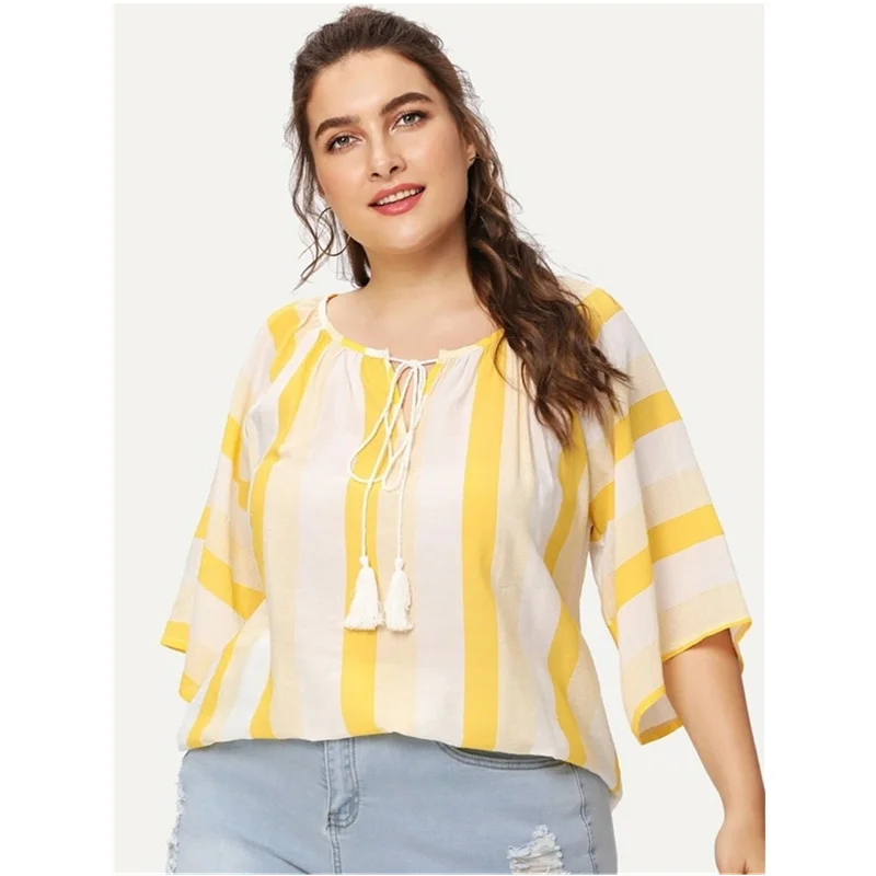 夏の女性用カジュアルブラウス XL5XL プラスサイズ Tシャツ トップス 快適で通気性のあるファッション プラスサイズの女性向け