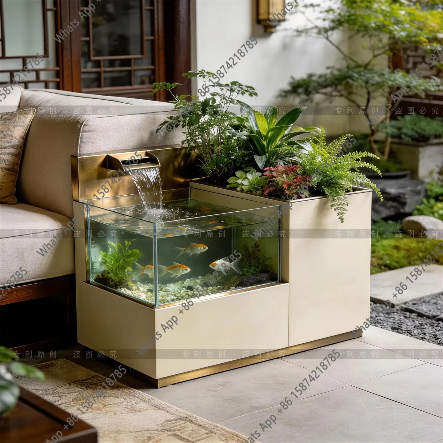 

Living room small glass fish tank landscaping ecological sofa creative side few circulation flow to make money ornament