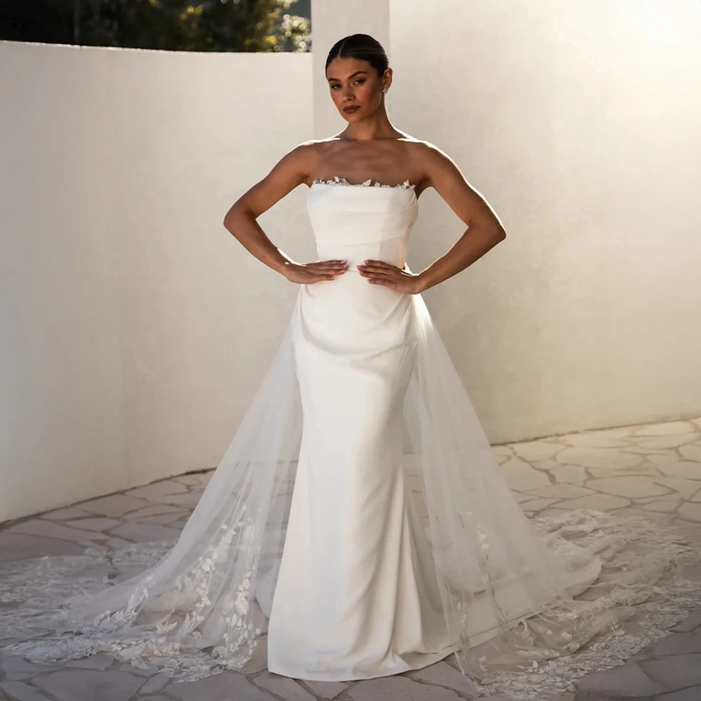 

Customized Satin Wedding Dress For Women Detachable Lace Trimmed Tulle Train Mermaid Bridal Gown For Destination Wedding