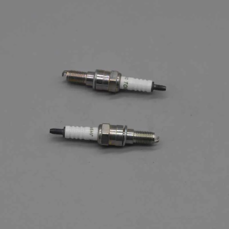 For zonsen 400 zongshen TC380 Spark plug CYCLONE 400cc RX3S RE3 RZ3S ZS400 ZS400GY-2 motorcycle accessories