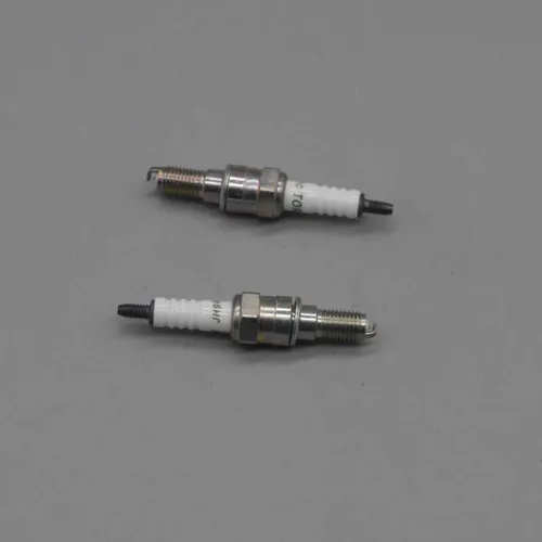 Imagen 2 del producto Bujía zongshen TC380 para CYCLONE 400cc RX3S RE3 RZ3S ZS400 ZS400GY-2 accesorios de motocicleta