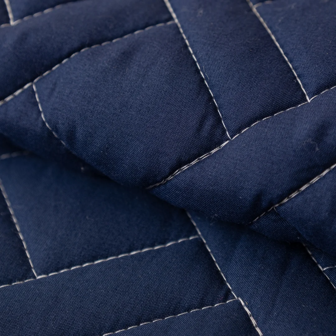 1pc Thicken Geometric Quilted Non-Slip Sofa Cover, Solid Color Sofa Towel All Seasons Universal Fit Couch Seat Pad Protector