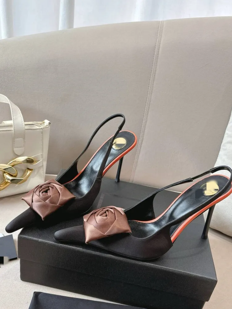 2026-Summer-Women's-New-Pointed-Shallow-Mouth-Sandals-Fashion-Show-Party-Wedding-Women's-Large-Size-Stiletto-Sandals image 4