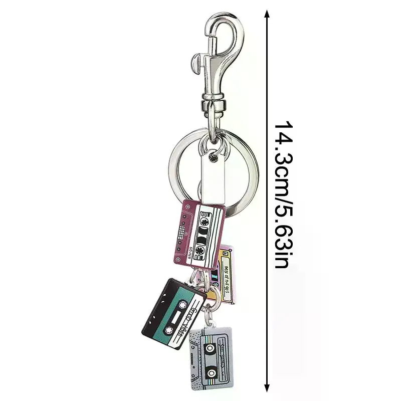 Porte-clés rétro en forme de cassette audio, inspiré des années 80 et 90, cadeau élégant pour les amoureux de la musique, pour femmes, filles, décoration de sac à dos