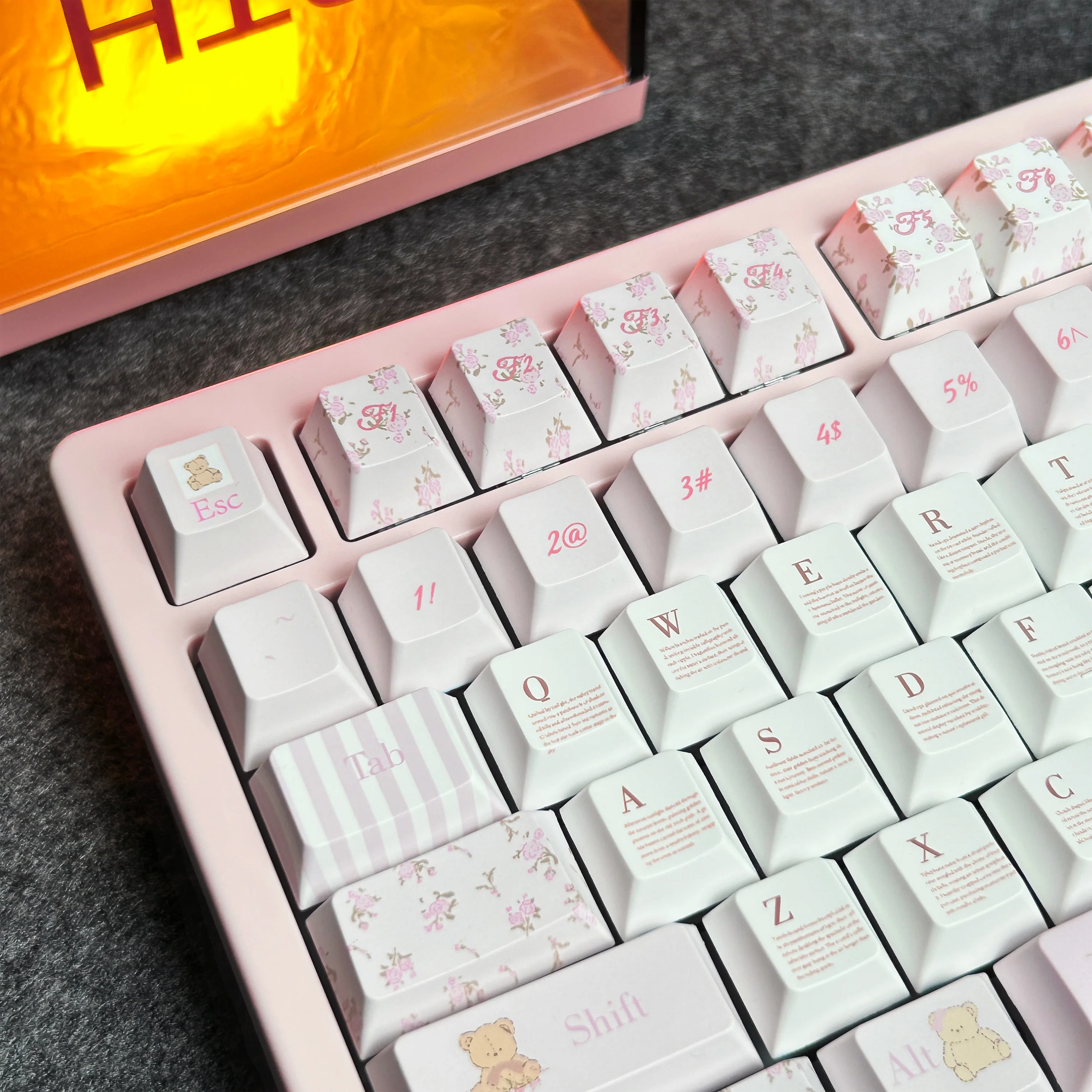 Little Bear Bouquet Keycap MOA Cherry Profile Pink PBT Custom Keycaps for Mechanical Keyboard Cute Gentle Floral Key Cap Gifts