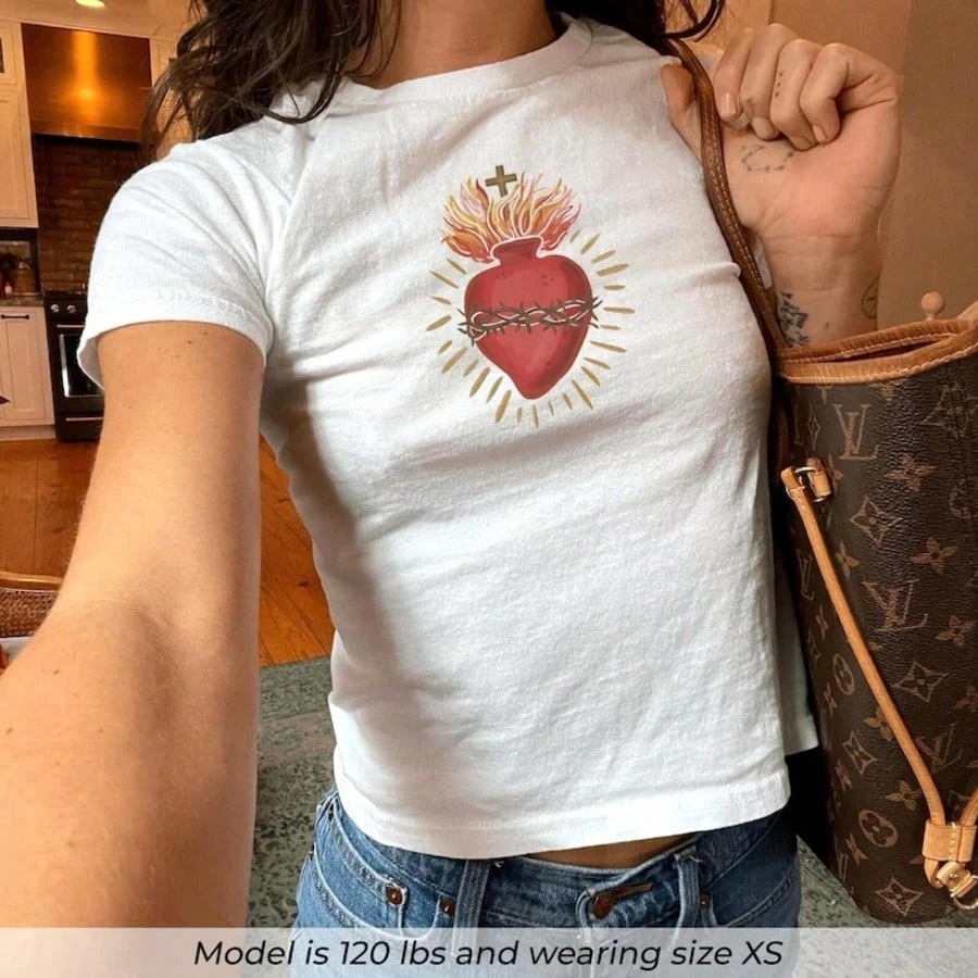 Women Sacred Heart Thorn Cross Flame Print Crop T‑Shirt O‑Neck Short Sleeve Slim Y2K Vintage Crop Top
