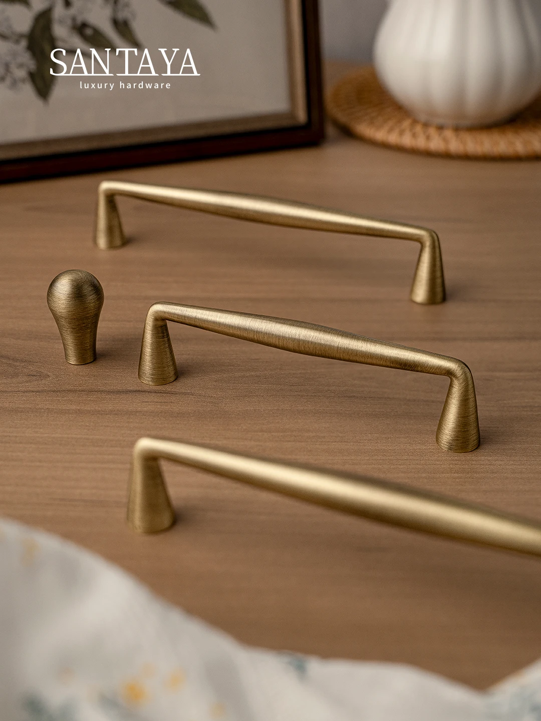 Santaya Solid Antique Brass Handle Kitchen Cabinet Pull Wardrobe Drawer Knob Furniture Hardware Long
