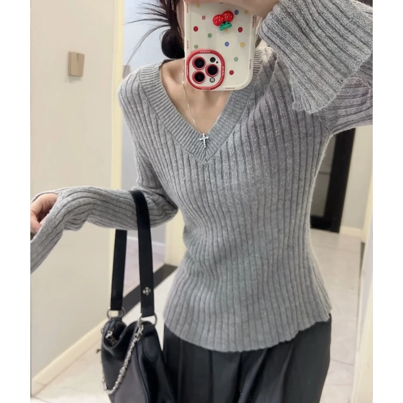 المرأة رمادي الخامس الرقبة متماسكة سترة سليم صالح كم طويل قاعدة طبقة الكورية عادية شيك حار فتاة الخريف الشتاء بلوزات على الموضة