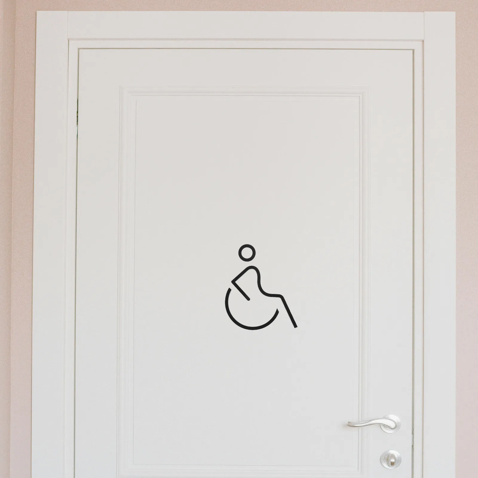 adesivo-simbolo-de-cadeira-de-rodas-para-banheiro-lavabo-e-elevador-sinal-de-acessibilidade-publica-resistente-as-intemperies