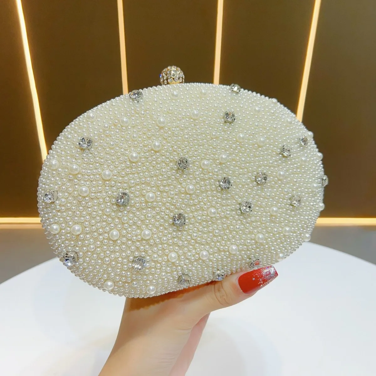 

Bloomsteps Women's Elegant Pearl Party Clutch Bag, Small Chanel-style Rhinestone Evening Bag, Shoulder Crossbody Handbag