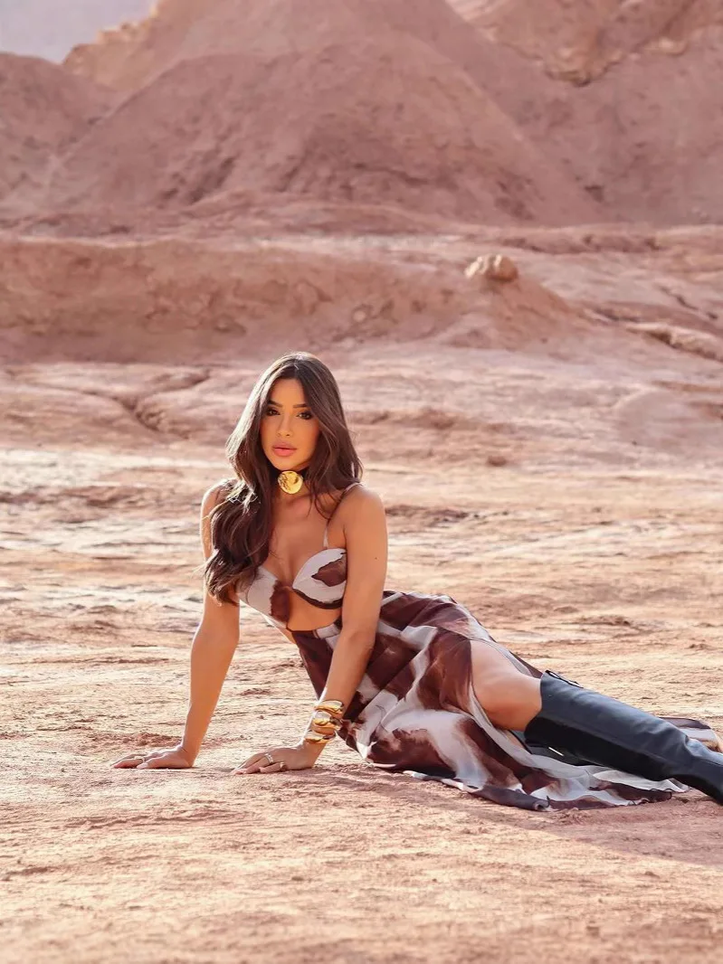 Robe d'été Sexy à bretelles pour femmes, bretelles Spaghetti, coupe basse, dos nu, fente ajourée, Slim Fit, pour fête sur la plage, Maxi