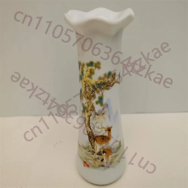 

Chinese Old Porcelain, Pink Porcelain with Pine Tree and Deer Pattern vase