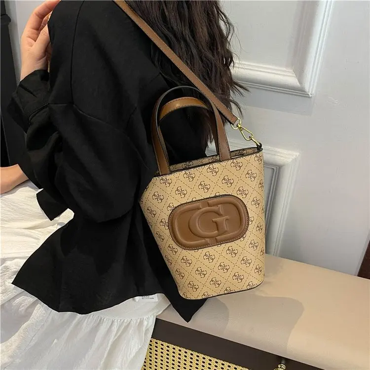 

Сумка-пэчворк с отделениями, двойная молния спереди, секционный внутренний карман, для ношения под мышкой и через плечо, в ретро-стиле, новинка 2026 года