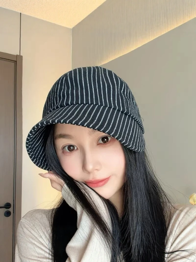 women's-summer-fashionable-wide-brim-straw-hat-face-slimming-sunscreen-hat-adjustable-round-top-breathable-patterned-cap