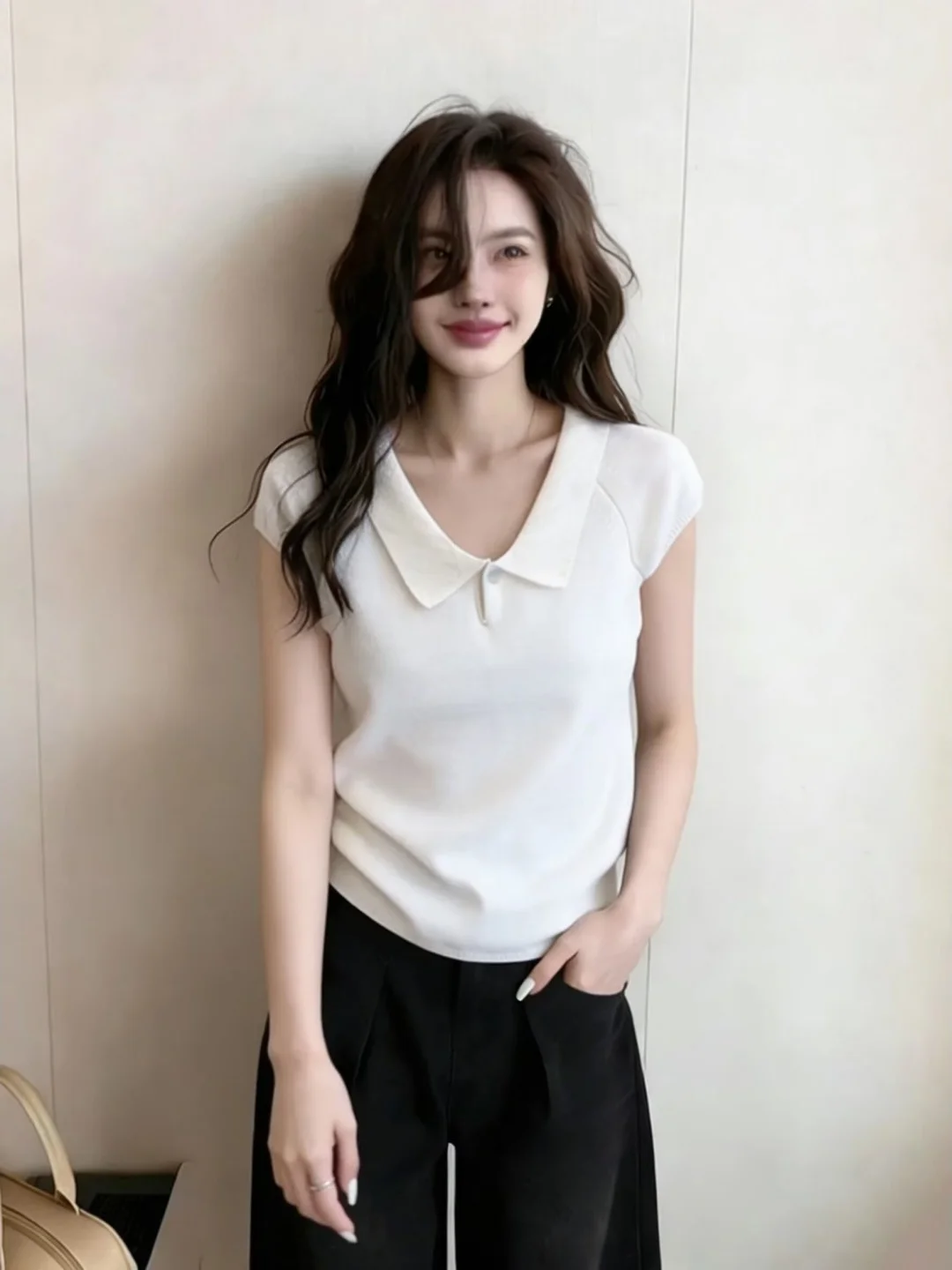 

Elegant White Neck Ice Silk Knitted Short Sleeve T-Shirt Women Summer Short Style Fly Sleeve Simple Top Loose Fit Style