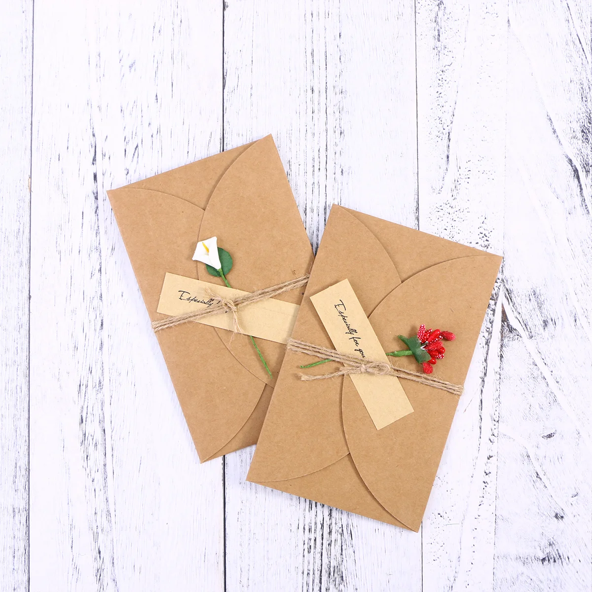 

16 шт. винтажные поздравительные открытки из крафт-бумаги, сушеные цветы ручной работы для праздничного поздравления, свадьбы, открытки на день Святого Валентина, день матери