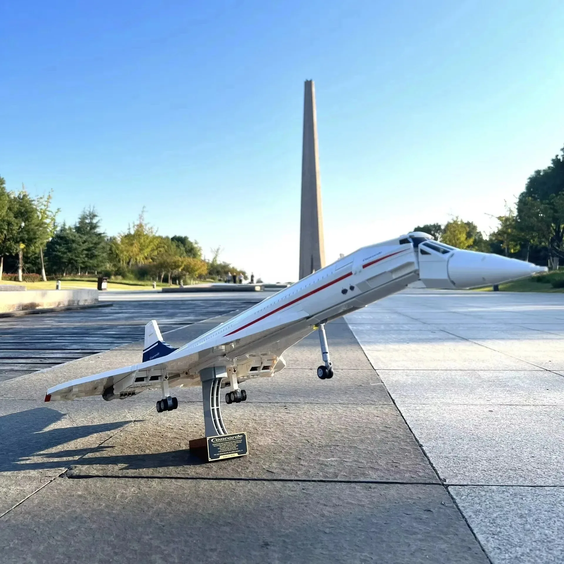 

Новый комплект для сборки Airbus Concorde 2025 года, сверхзвуковой авиалайнер, космический челнок 10318, модель, развивающая игрушка для детей, подарок на день рождения