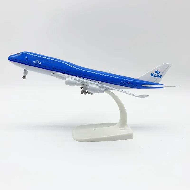 1:400 20cm Holland KLM B747 Airline Model Airplane Alloy Metal AIR Netherlands Boeing 747 Plane Model W Wheel Landing Gears