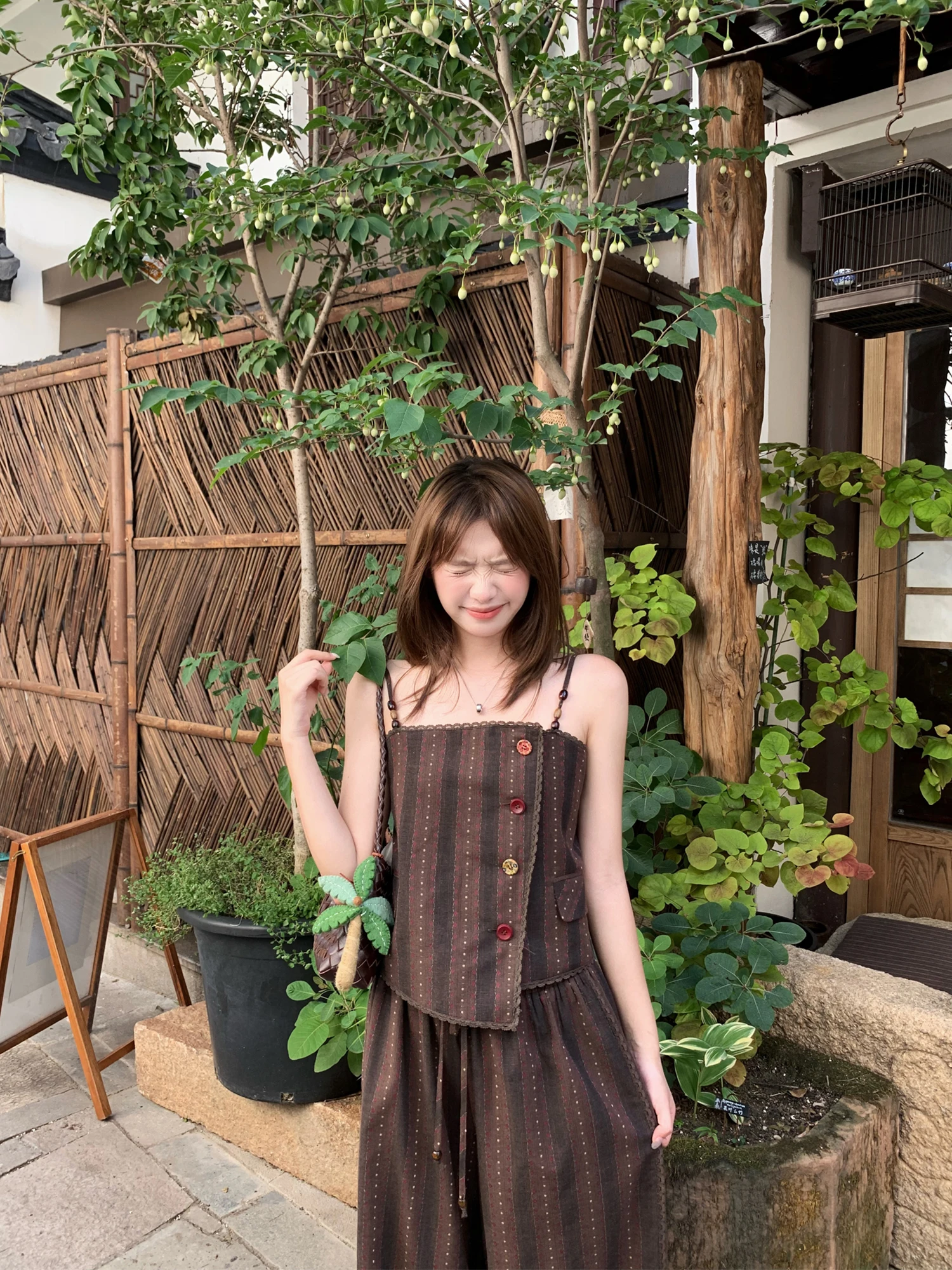 

Летний повседневный женский комплект: топ с бисерной подвеской и брюки с широкими штанинами, модный дизайн, из смесового полиэстера и хлопка, с длинными рукавами и круглым вырезом