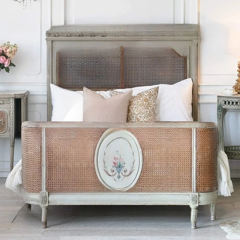 Wooden bed/neoclassical double bed/classic carved bed/light luxury princess bed