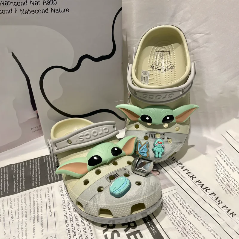 

Обувь Crocs MINISO для взрослых и молодежи, новая обувь для пары, уличная дышащая милая мультяшная анимация, украшение, подарок на день рождения
