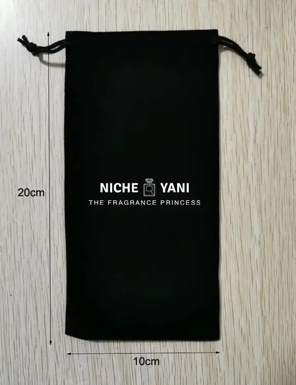 

100 Pieces Customised Logo 10x20cm Black Velvet Bags Drawstring Gift Packaging Pouches Printed With White Color Logo