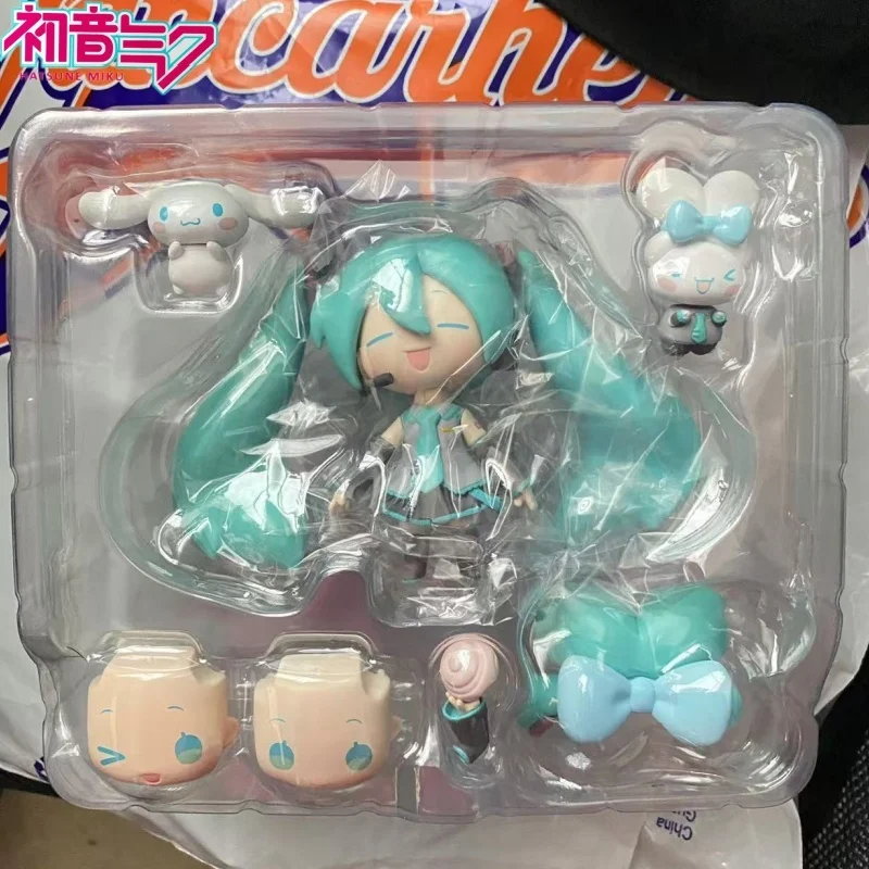 new-hot-vocaloid-hatsune-miku-future-big-eared-dog-jade-guigou-can-change-face-and-hand-made-anime-animation-peripheral-toys