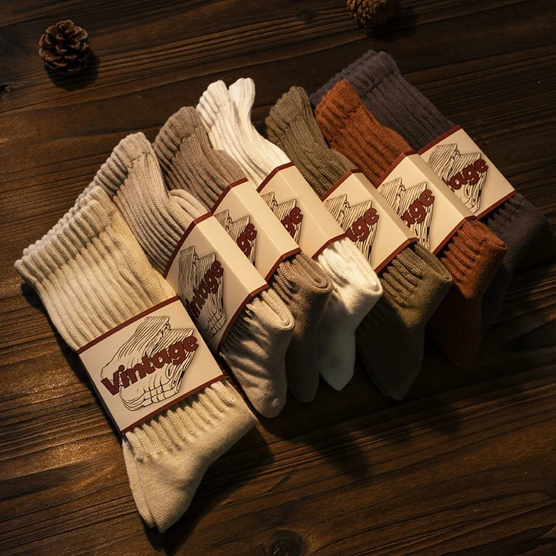 Chaussettes à Tube moyen Vintage pour hommes, unisexe, japonais, couleur unie, chaussettes de sport épaisses, bas de serviette, chaussettes décontractées tricotées pour Couple