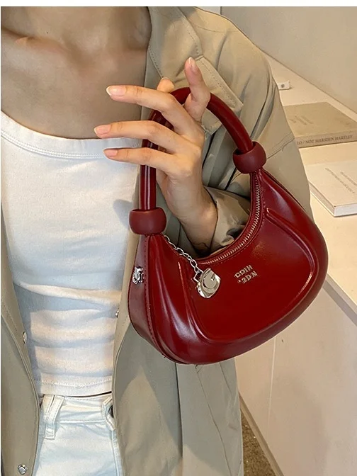 

Women's Fashionable Retro Underarm Handbag Crossbody Single Shoulder Bag Soft Korean Style Bag for Daily Use Moon Shape
