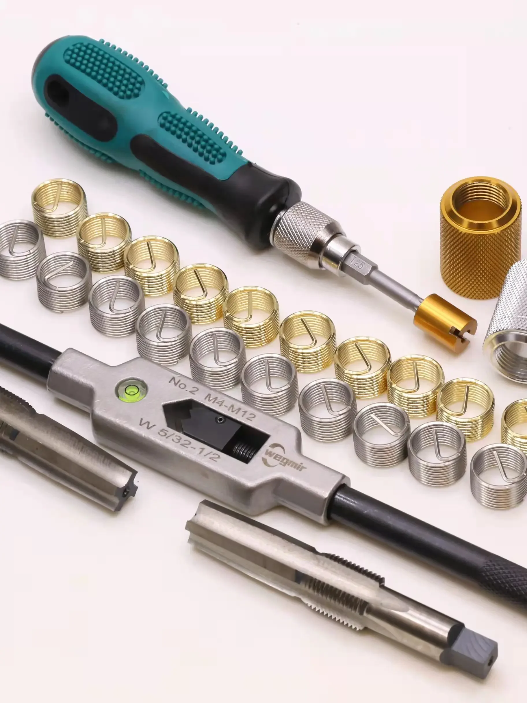 AliExpress NONE Set Repair Thread9/16 inch Bicycle  thread Tapping device  Cycle Crank Saver Kit Pedal Thread Repair Tap universal  thread tool