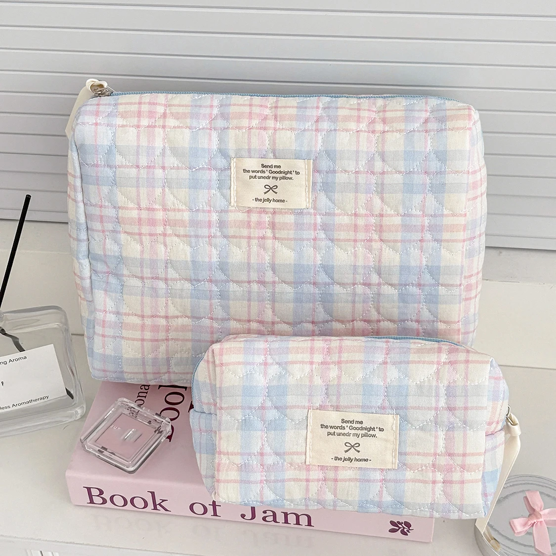Wholesale Heart Women Quilted Makeup Bag Large Capacity Travel Toiletry Cosmetic Storage Pouch Handbag Ladies Lipsticks Bag