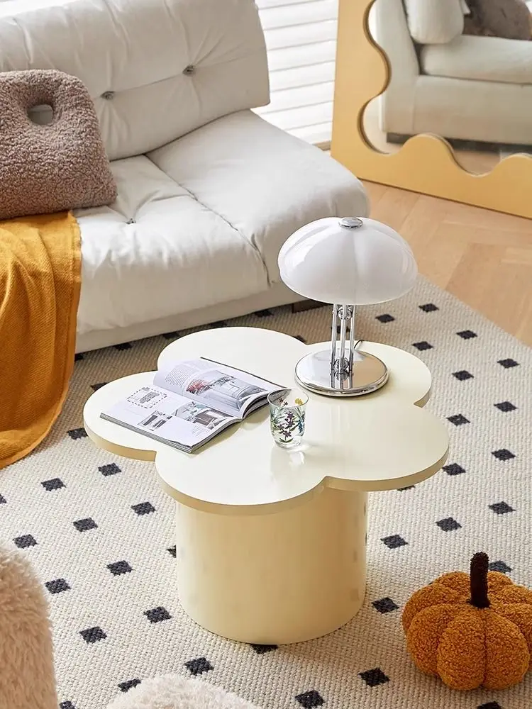 Mesa de centro de flores nórdicas em formato especial, casa, sala de estar, simples, verde, pequeno apartamento, designer, criativa, mesa baixa