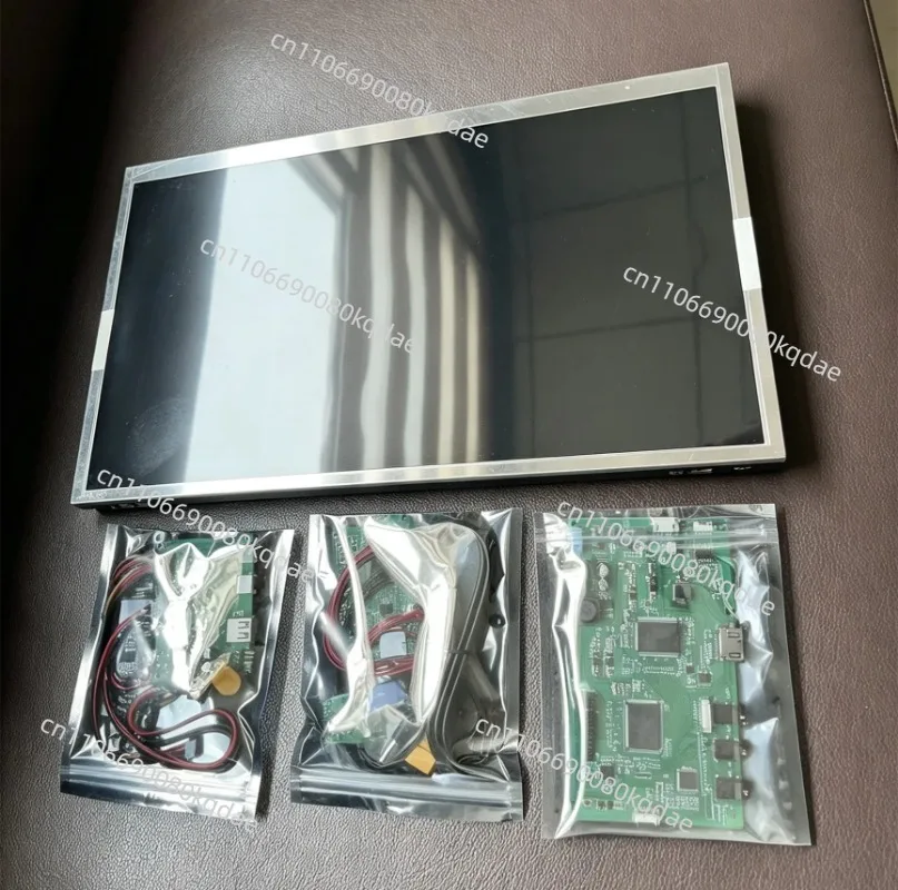 17‑Inch Visual‑Display Unit,4:3 1280*960,1000Lux High‑Brightness, Built‑in DVR Hardware Component