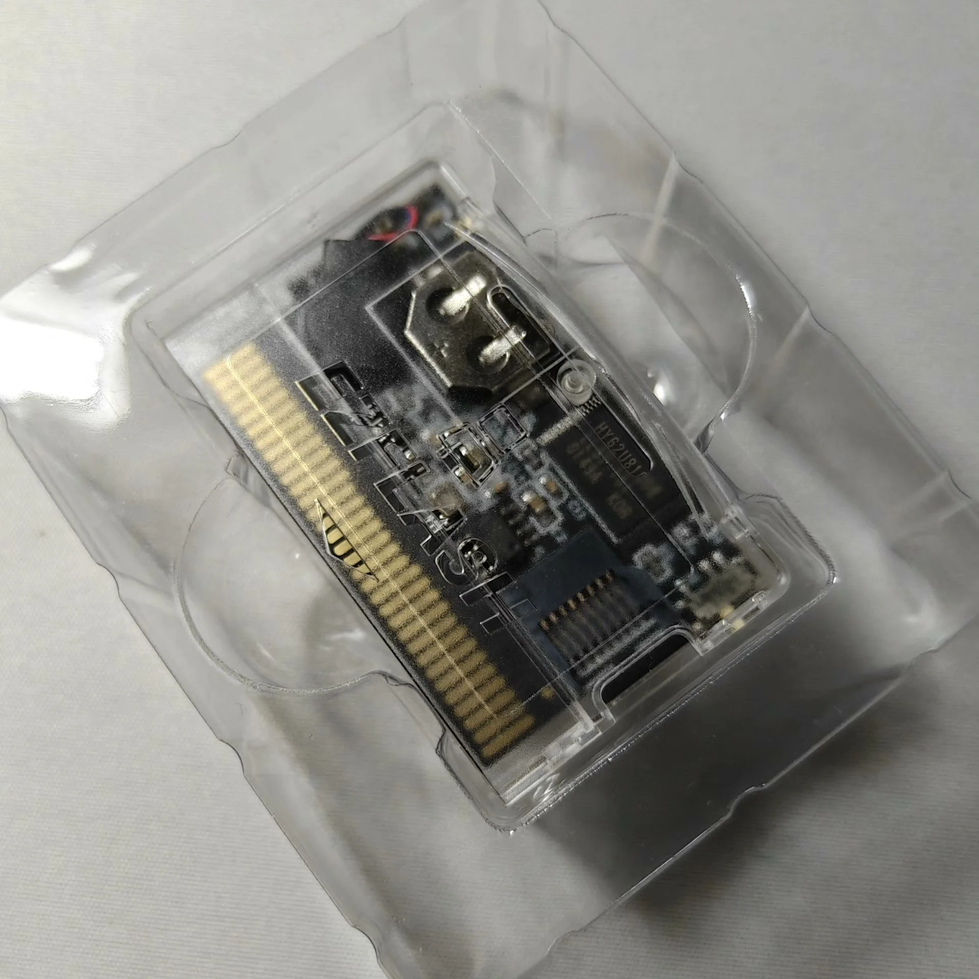 

GBA Air all-in-one game cartridge uses a TF memory card to store game ROMs and save files