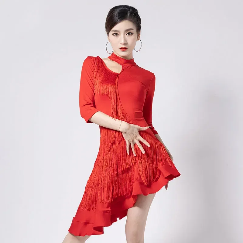 Odzież do tańca latynoamerykańskiego dla kobiet, sukienki latynoskie z frędzlami, stroje do ćwiczeń tańca towarzyskiego, kostiumy do salsy i samby.