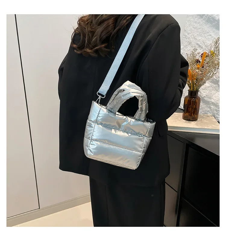 Frauen Taschen Frau Puffy Leichte Handtasche Große Kapazität Gesteppte Schulter Tasche Verstellbaren Riemen Puffer Tote Handtasche Einkaufstasche – Detail 10