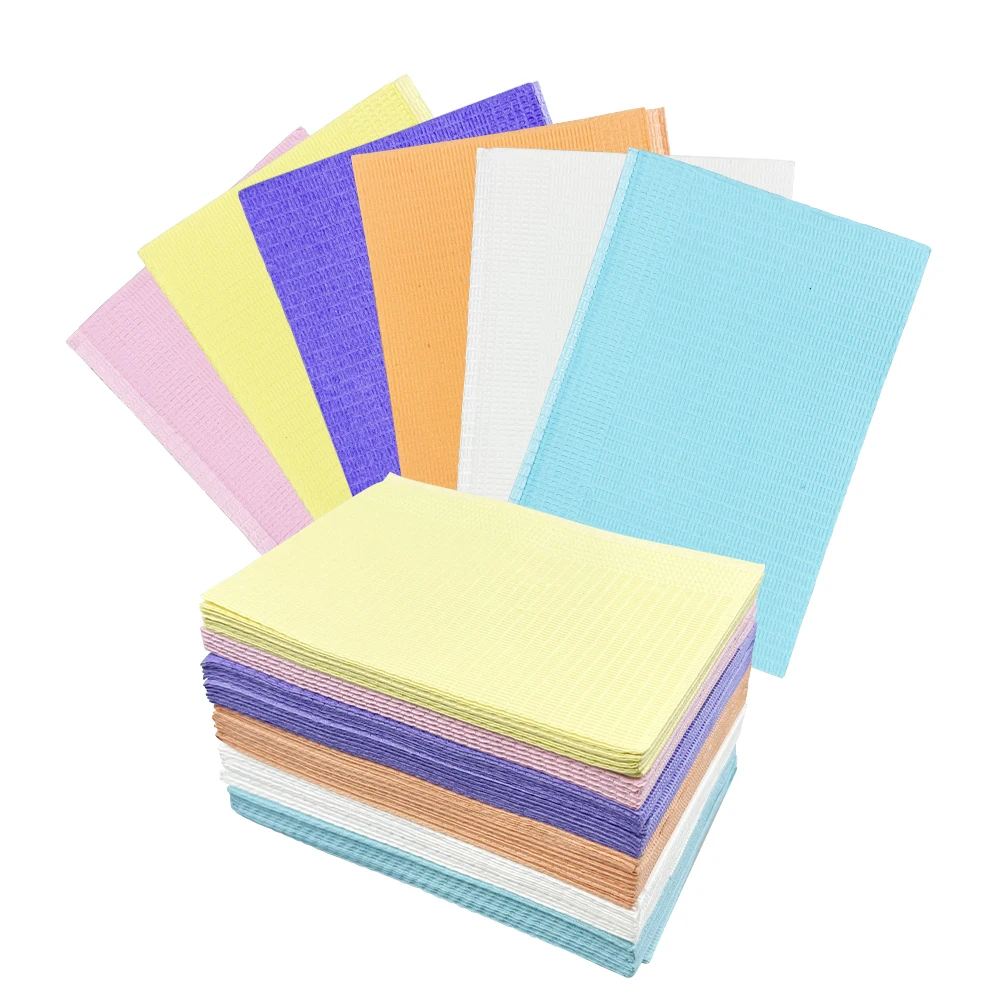 50 قطعة مناديل تنظيف الوشم للاستعمال مرة واحدة، وسادة طاولة مقاومة للماء مناسبة لملحقات وشم الأظافر وملحقات الوشم، ورق طبي