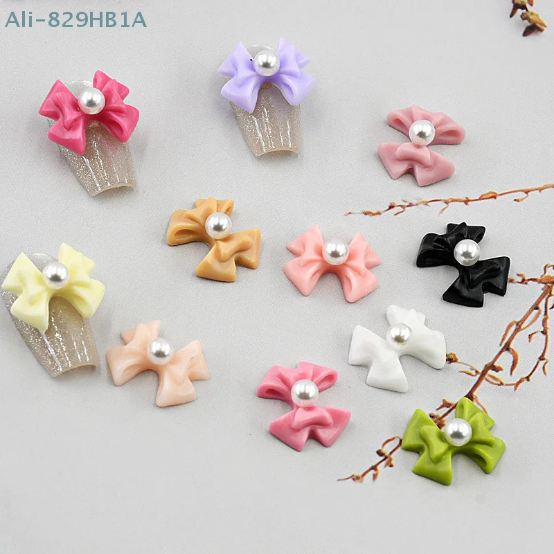 5PCS Mini Bow Pearl Charms 3D Bowknot Resin Nail Art Charms Vintage Simple Nail Art decorazioni Manicure Salon elegante regalo