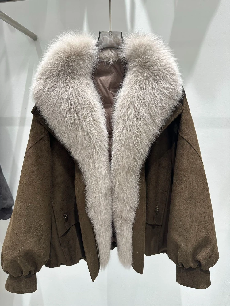 Women's Winter Short Down Jacket with Big Fur Collar Oversized Quilted Down Outerwear Goose Down Padding Women Luxury for Travel