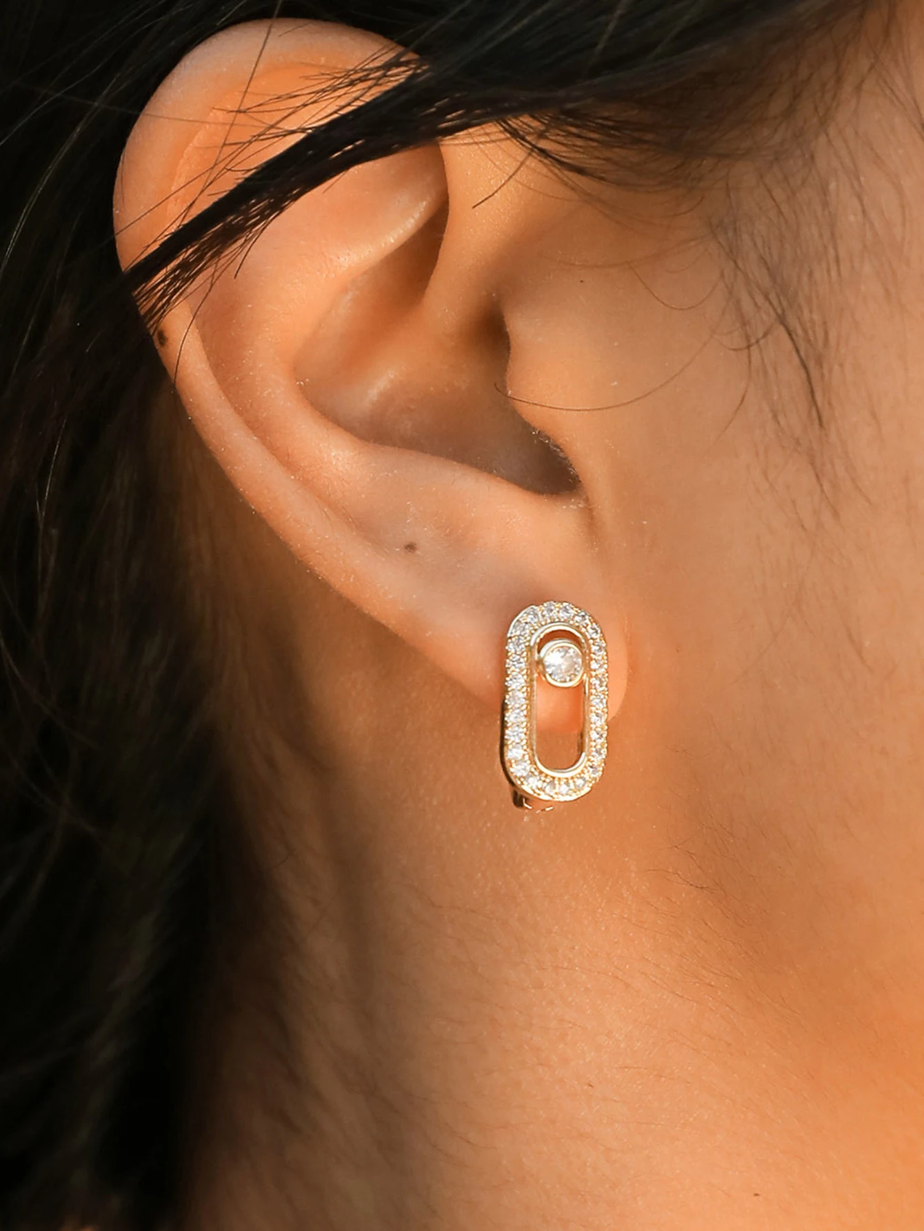 2PCS Women Geometric Small Hoops Earrings Paperclip Shape Metal Earrings CZ Stones Shiny Girls Party Jewelry set image 3