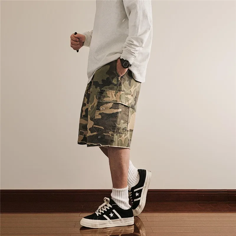 

Ретро американская камуфляжная многоэтажная рабочая одежда в стиле милитари, свободные повседневные летние модные мужские брюки с пятью деталями