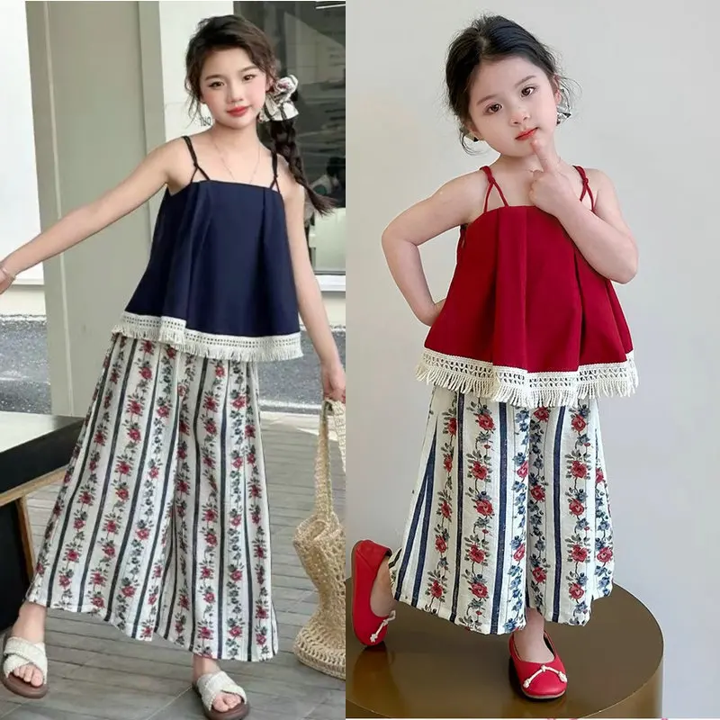 

Girls' Summer Suit2026New stylish and fashionable children's summer outfit, Korean-style suspender two-piece set for little girl