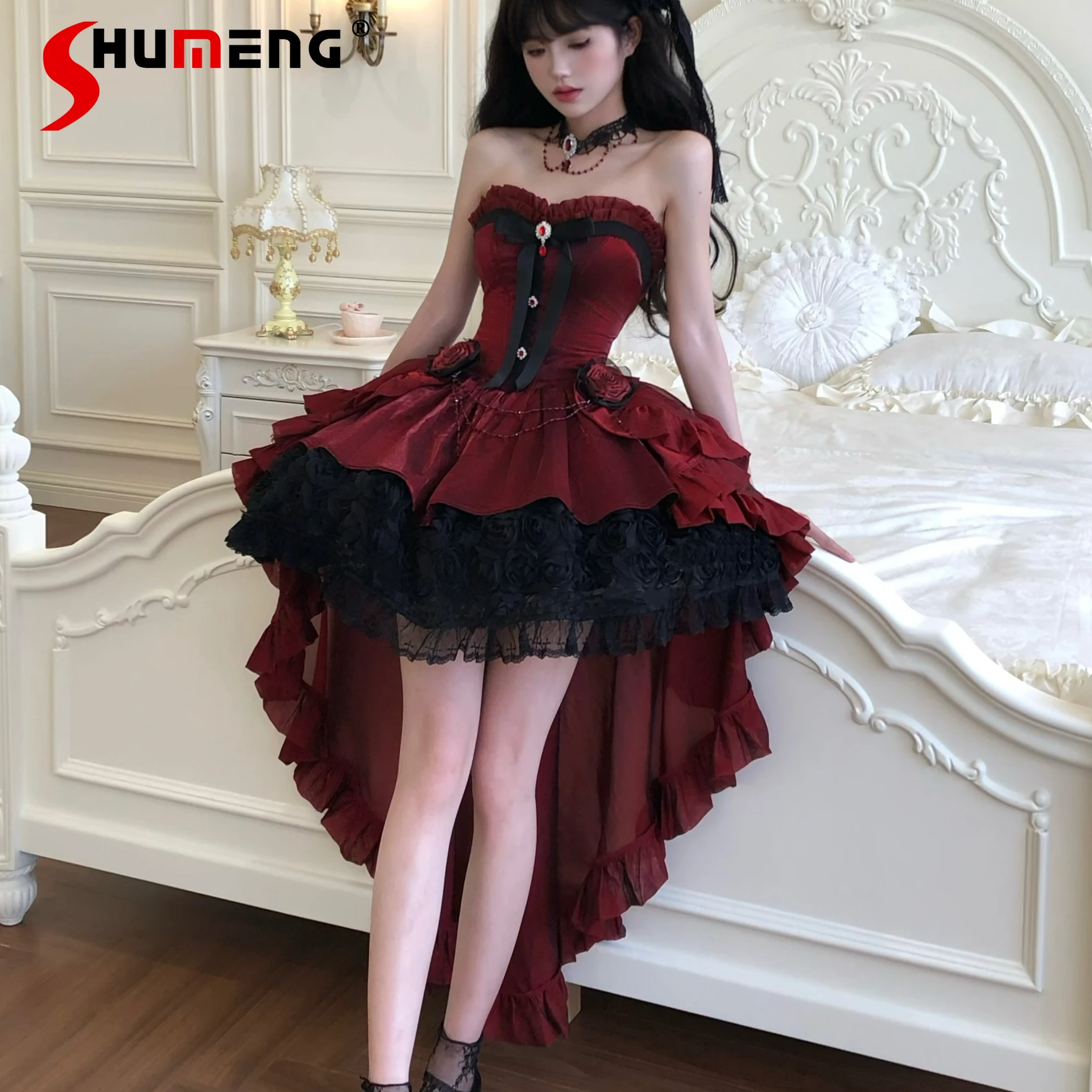 Elegancka Sukienka Vintage Gotycka Księżniczka Lolita Bez Rękawów Odkryte Ramiona Wysoki Stan Łączona Kwiaty 3D Krótka Puszysta Sukienka na Imprezę Damska