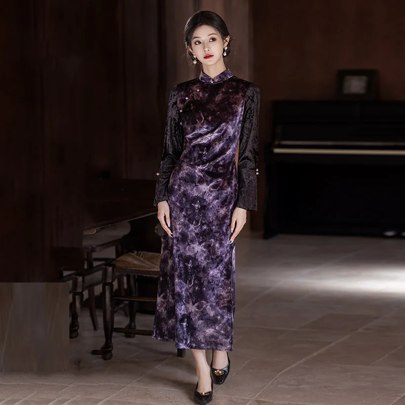 

2025 Autumn and Winter New Chinese Style Improved Retro Long Cheongsam Slim Fit Elegant Temperament Cheongsam Daily