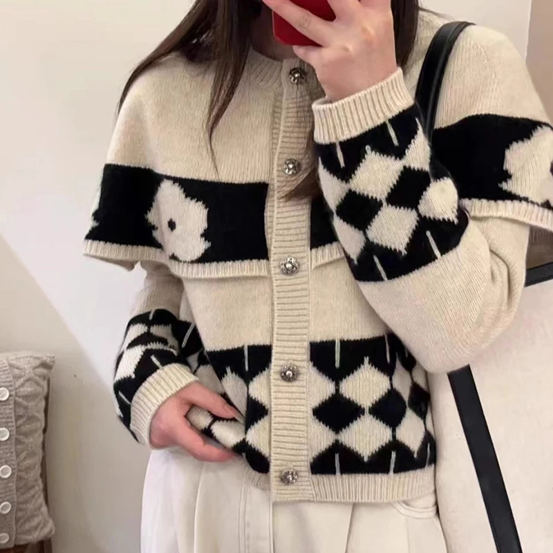 Vintage Cape Knitted Cardigan Women Argyle Jacquard Knit Casual Sweater Fall Winter Retro Loose Single Breasted Female Coat Tops view 2