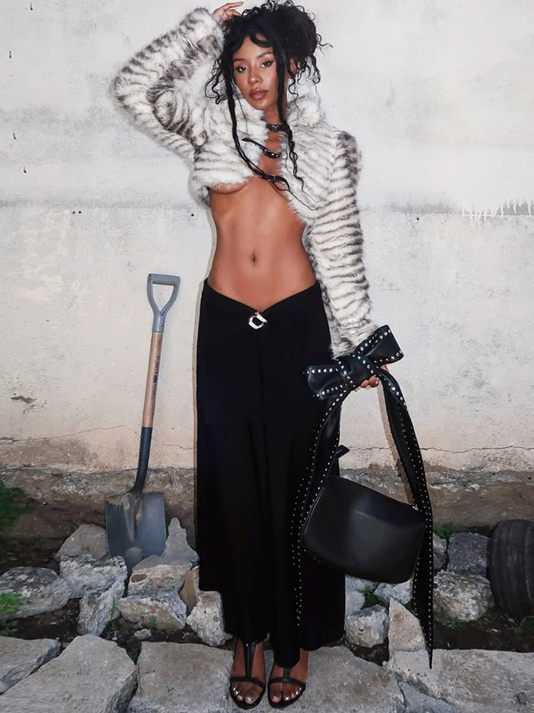 سترة نسائية مثيرة على الموضة من Kliou سترة نسائية للخريف بتصميم فروي دافئ وحزام بإبزيم معدني وأكمام طويلة سترة عالية الشارع