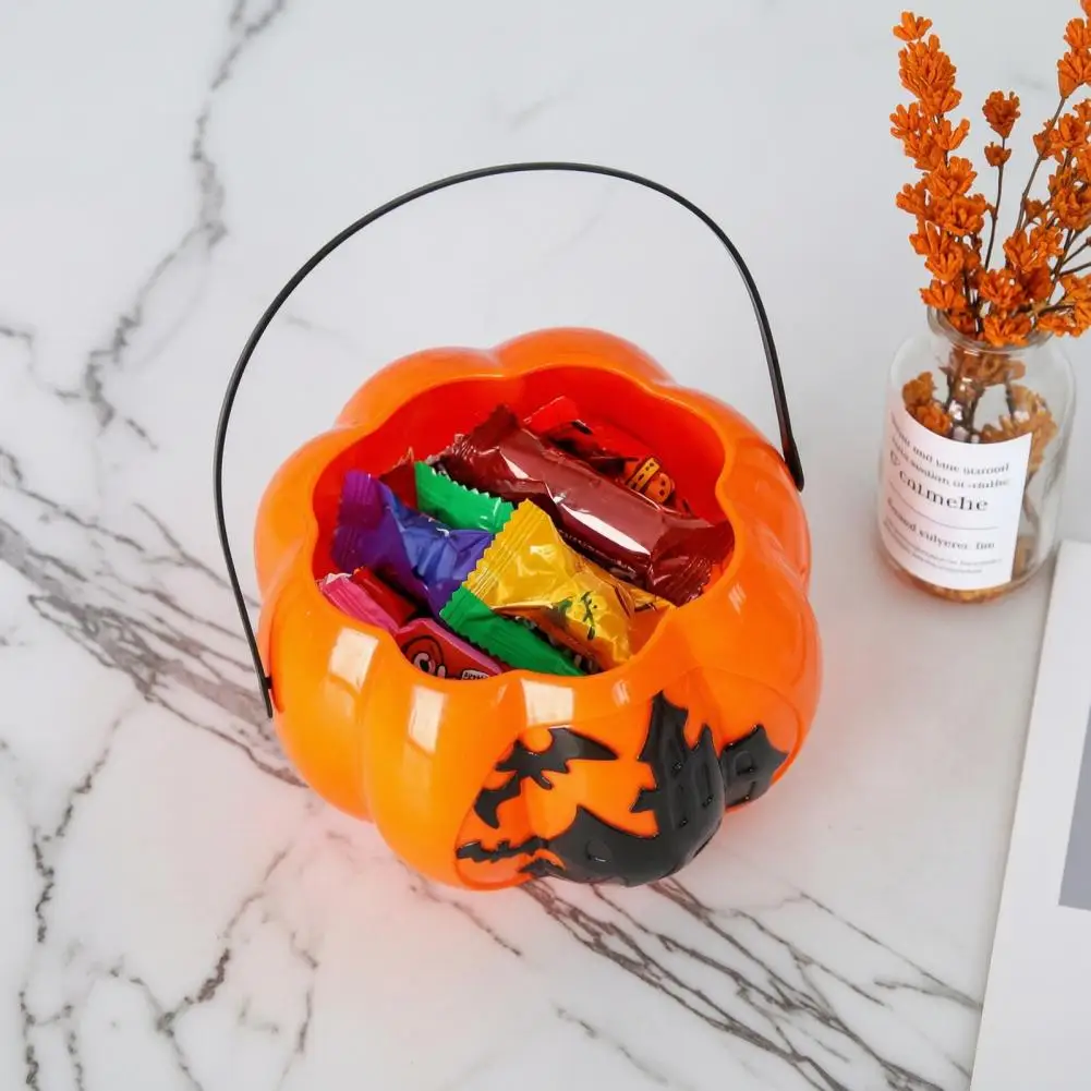 Halloween Light-up Pumpkin Trick or Treat Bucket Black Cat Castle Skull Candy Box LED Glowing Pumpkin Light Party Favors Decor